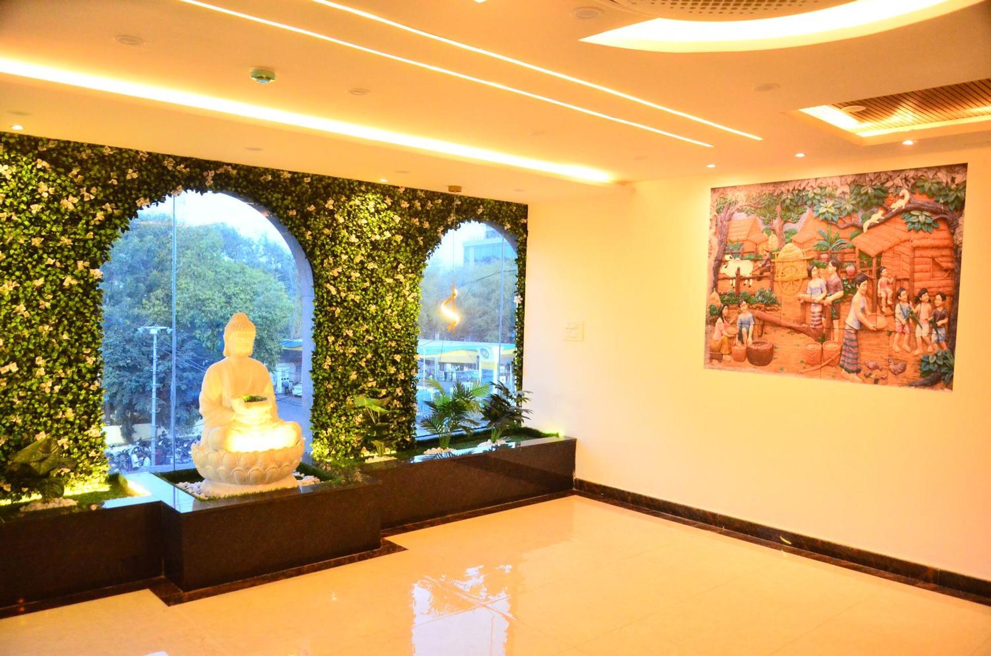 Hotel Eyrie Nest 班加罗尔 外观 照片
